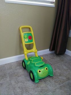 New Melissa & Doug Lawn Mower Toy