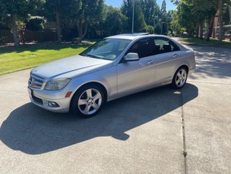 Mercedes- Benz C300