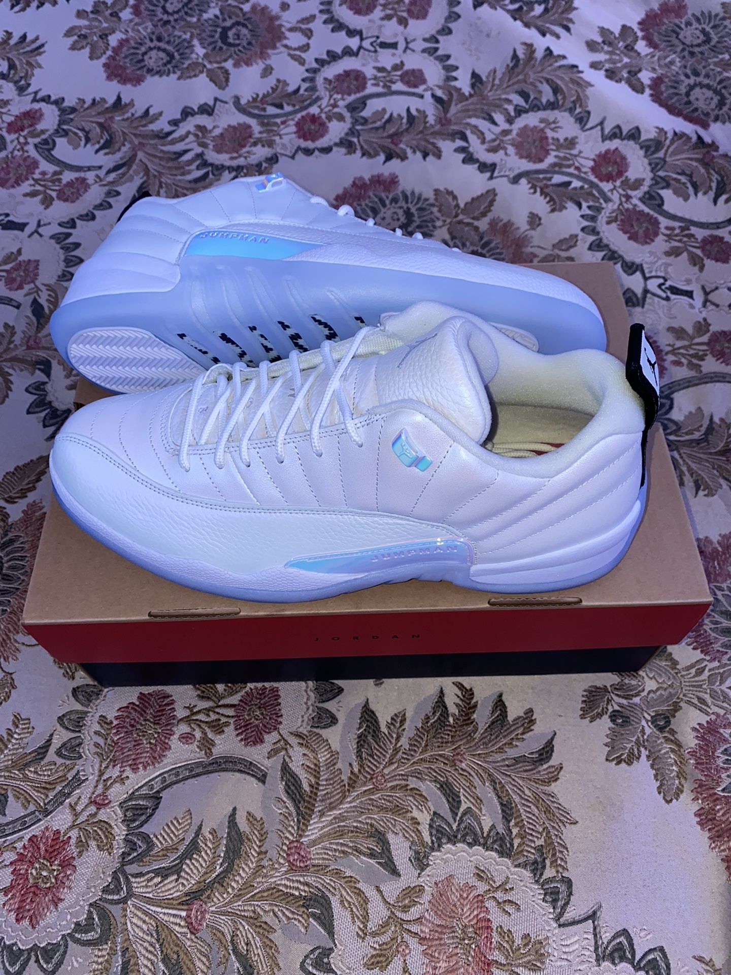 Jordan 12 Low Easter Size 13