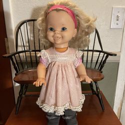 Vintage 1972 Mattel Cathy Quick Curl Doll w/ Dress And Grey Cloth Boots