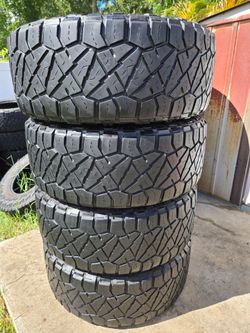 35x12.50x20 Nitto ridge grappler