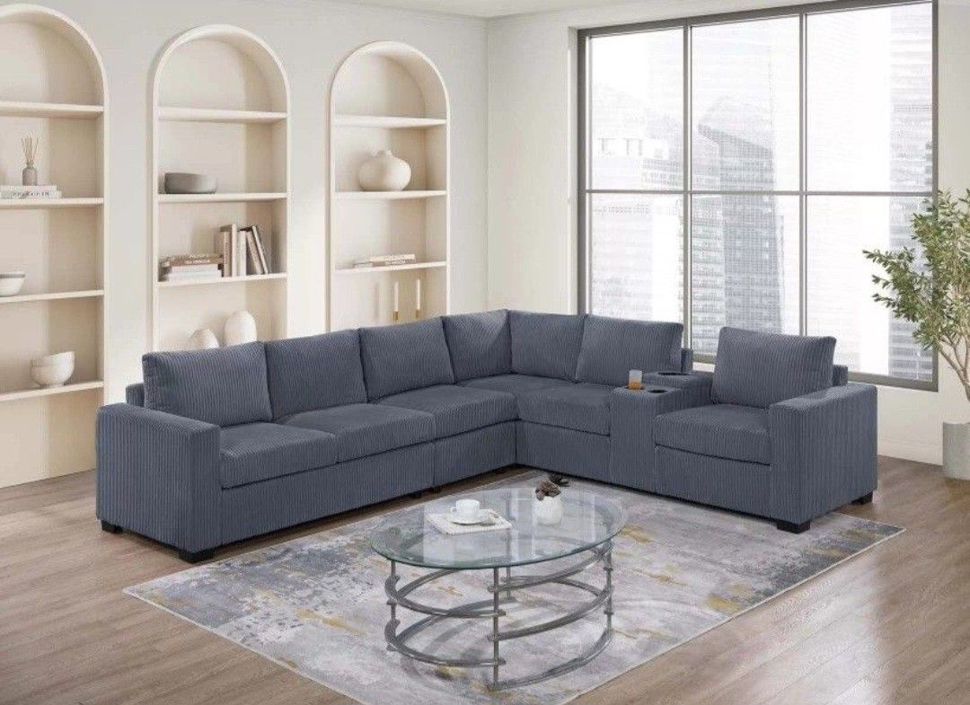 ✅️✅️4-Piece Sectional Set✅️✅️✅️
One-Arm Loveseat x 2 + Corner Wedge + Armless Chair + Console W/USB & Cup Holders✅️✅️✅️
