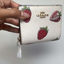 Strawberry Wallet 