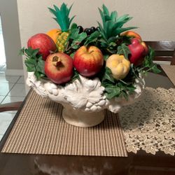 Centro de mesa de frutas artificiales 