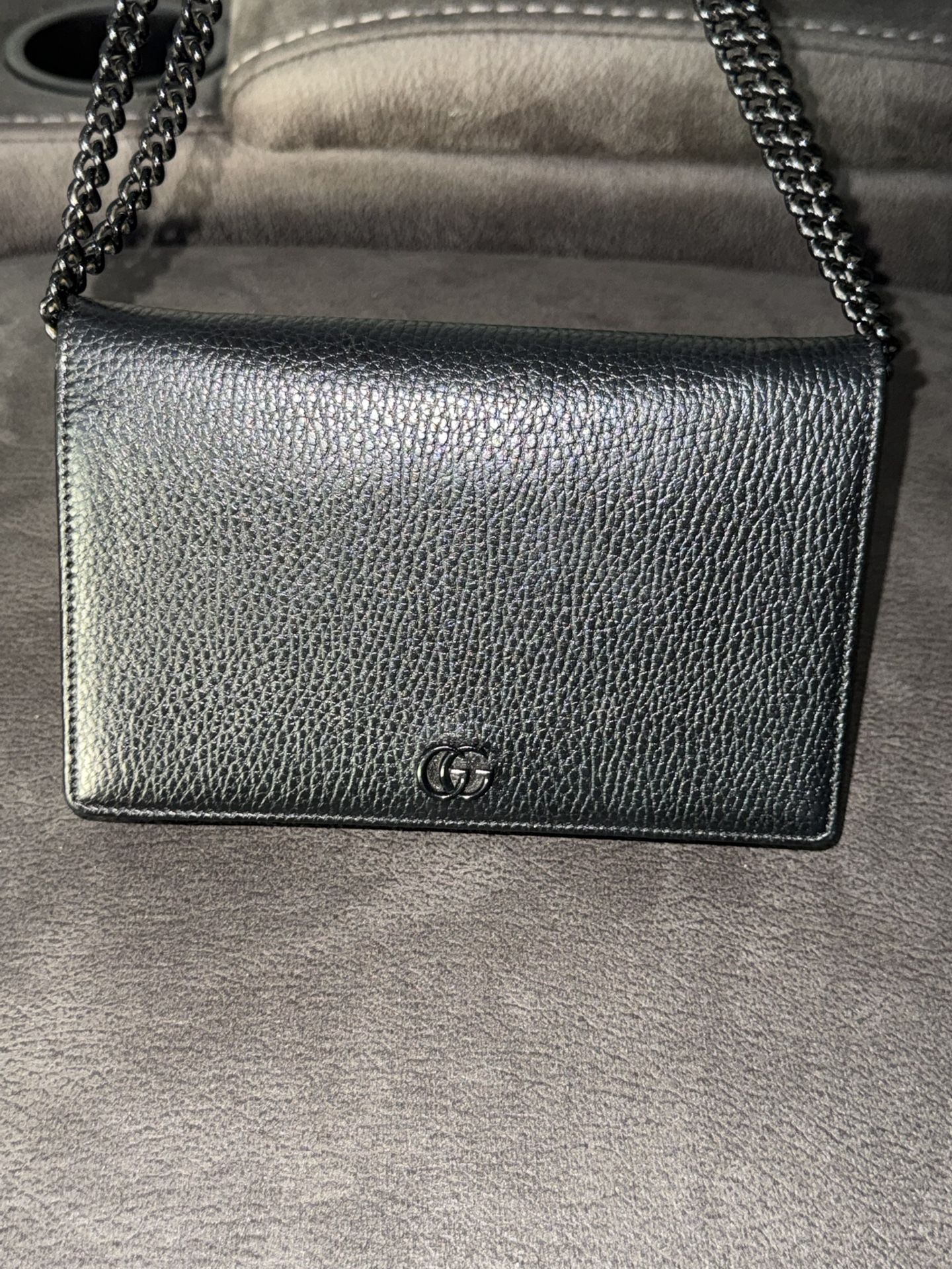 Gucci Chain Wallet