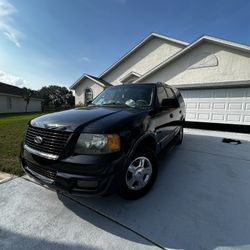 2005 Ford Expedition Limited 