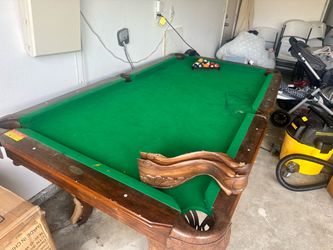 Pool table