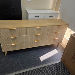 Drop Cart 63-in W x 15.7-in D x 29.5-in H Natural Fluted Wood 9-Drawer Dresser Heavy-Duty Nursery