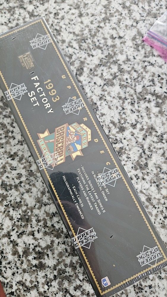 1993 Upper Decker Factory Set Baseball Cards - New