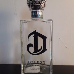 EMPTY Deleon Premium Blanco Tequila

750ml Bottle