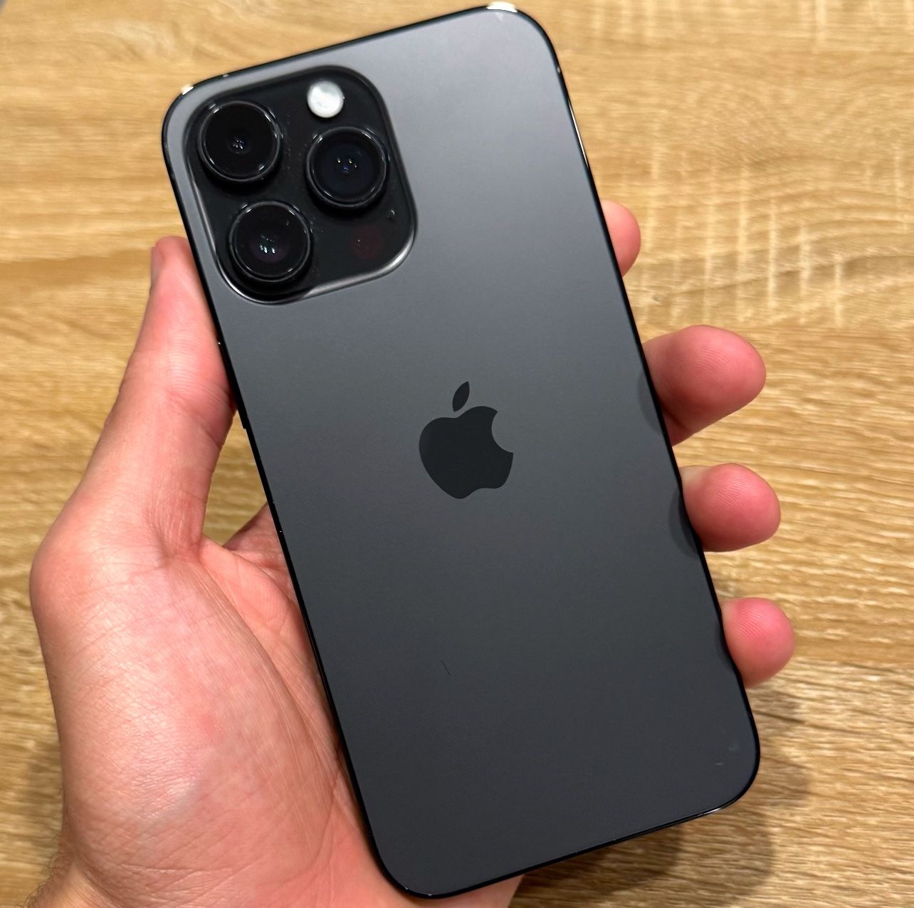 iPhone 14 Pro Unlocked - 256GB - Black - 12-Month Warranty - No Credit Needed - 20% Down!