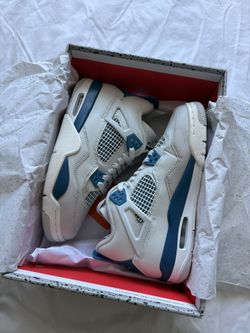 Jordan 4 ‘Military Blue’ GS