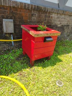 Flower pots with led solar lights attached