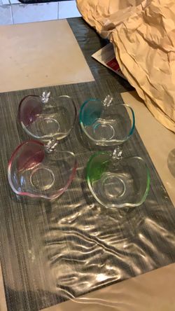 4 Set of Bowls For Dipping