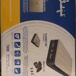 Air mattree brand new. Twin