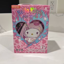 Hello Kitty Pop Star Mystery Box
