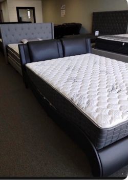 Brand new queen size bed with mattress