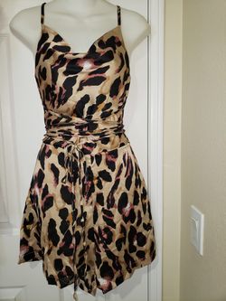NWOT...Leopard romper! Size Med.