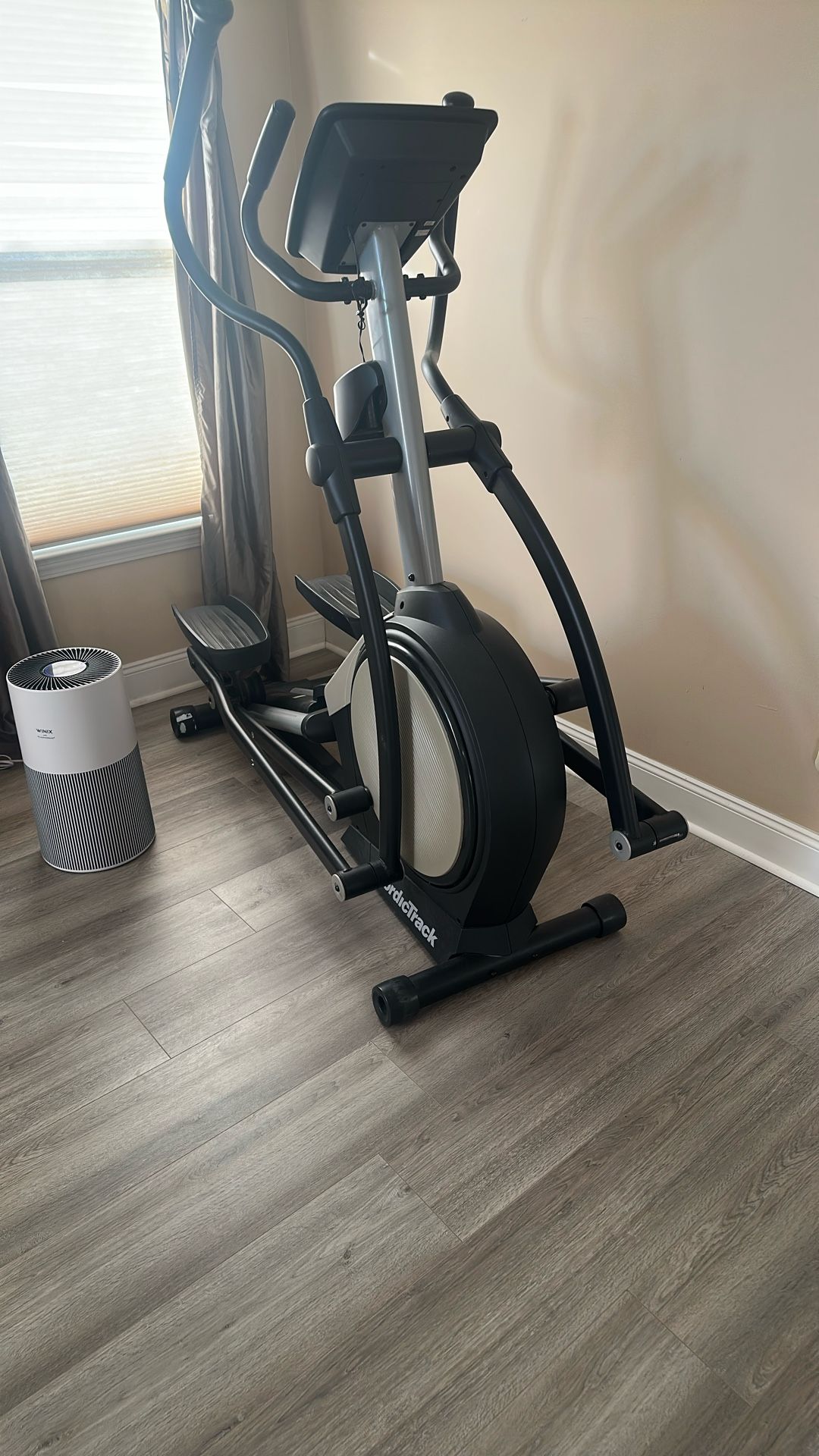 Nordic track E7 Sv Elliptical CrossFit 