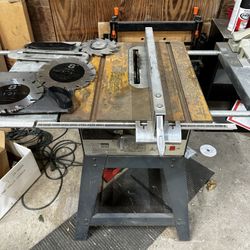 Montgomery Ward Old School 10” Table Saw.  Still Works. Brand New Belt. Dark Blades
