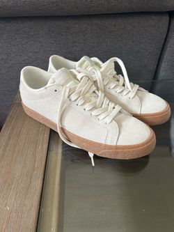 Nike Blazer Size 10