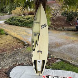 Lost mayhem Surfboard 6’6”