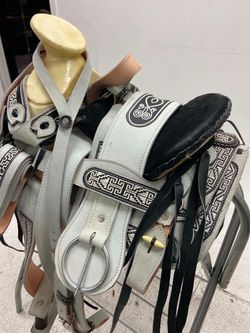 Montura charra para poni