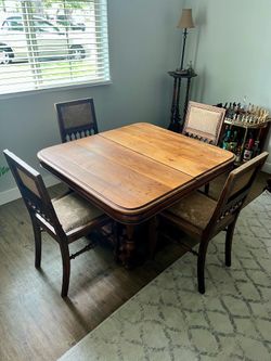 Antique Southern German Dining Table & 4 Chairs Set - Imported