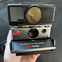 Polaroid Sx-70 Sonar with Flash Bar 