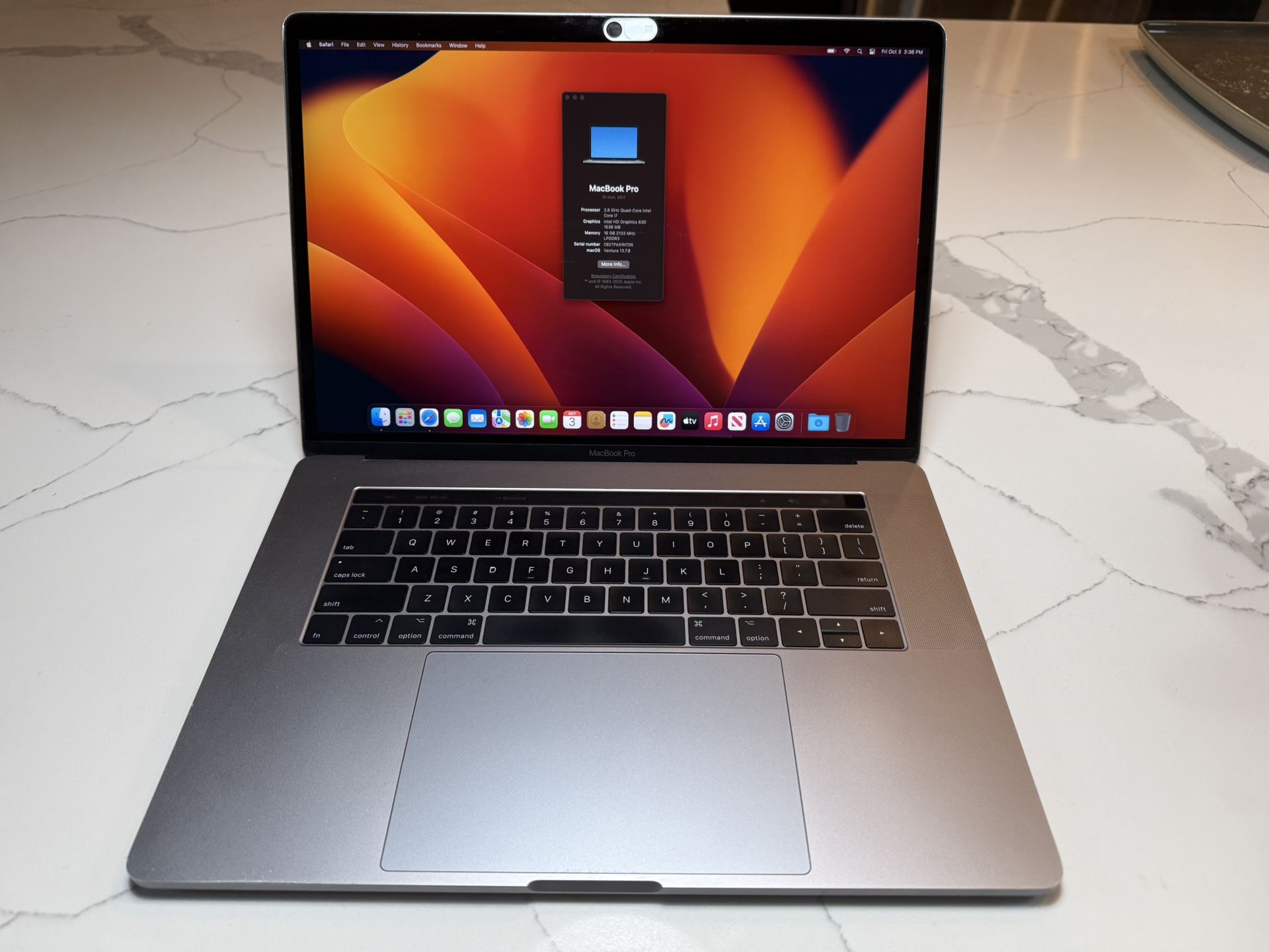MacBook Pro 15” (250GB)