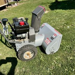 Craftsman 5/22 Snowblower 5hp w/ 22” Clearing Path. 6 Speed. Nice. Must Pick Up 