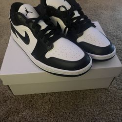 Air Jordan 1 Low “Panda”
