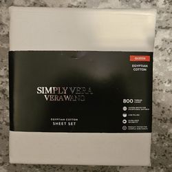 Vera Wang Sheet Set (NEW)