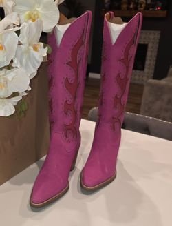 Dingo Women's Size 7 – $160