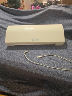 Silhouette Cameo Cutting Machine