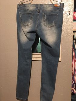 Women’s jeans