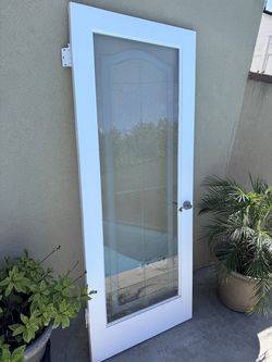 Indoors Door with Handle