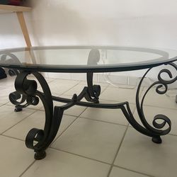 Gorgeous Glass Coffee Table 