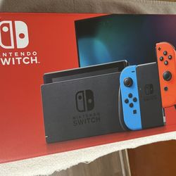 Nintendo Switch Plus A TON OF GAMES