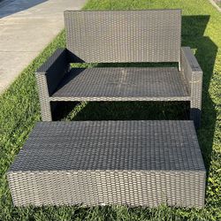 Patio Furniture Loveseat/Day Bed