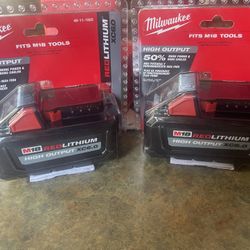 MILWAUKEE M18 HIGH OUTPUT  2 BATTERIES 6.0   