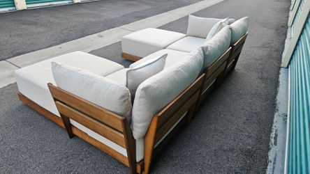 FREE DELIVERY!!! Inside Weather "Bondi" 5pc Modular Couch ($5.5K Retail...65% + OFF!!!)