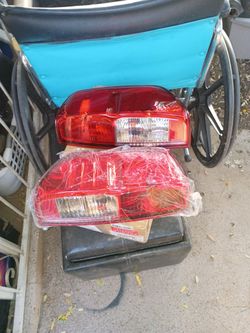 BACK LENSES FOR  2011 NISSAN   FRONTIEE