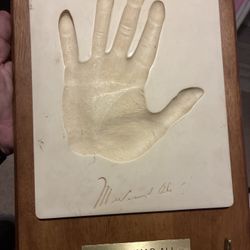 Muhammad Ali Larry Holmes Hand Plaques