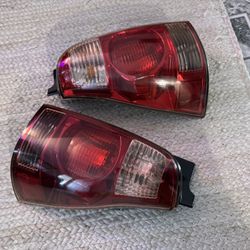 OEM Toyota 4Runner Taillights