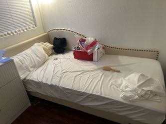 Day bed/sofa bed