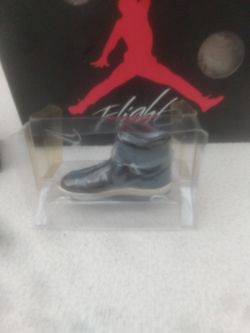 AIR JORDAN 1