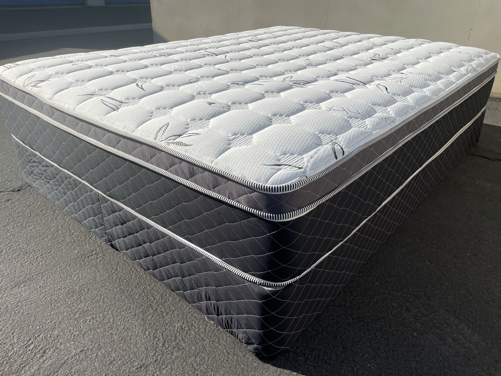 King Bamboo Orthopedic Pillow Top Mattress And Boxspring!