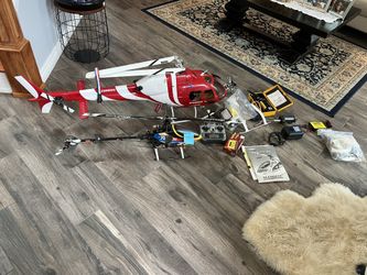 Scale Ecureuil Helicopter Includes Spectrum Receiver