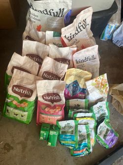 Dog Food & Dog Treats